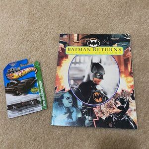 Batman returns movie story book. Paperback. Hotwheels batmobile.